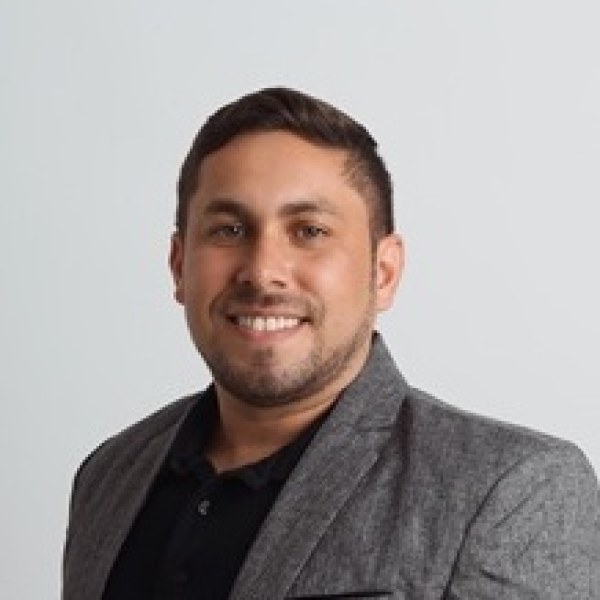 Adriano Santos